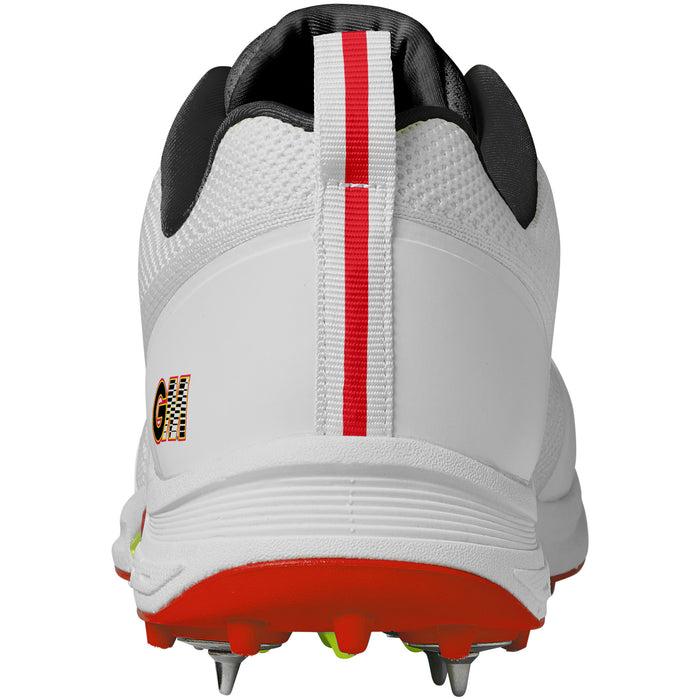 GM RIVAL SPIKE CRICKET SHOE